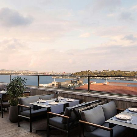 Decamondo Galata, A Tribute Portfolio Hotel Istanbul Eksteriør billede The view from the rooftop