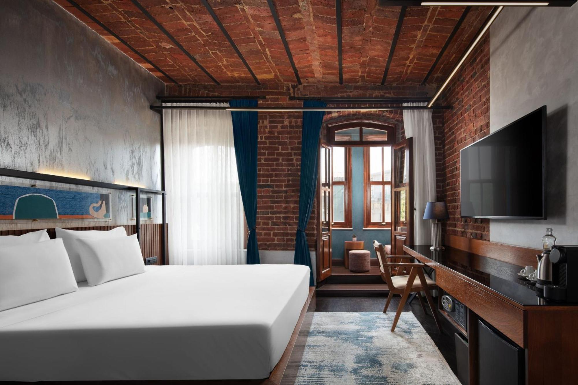 Decamondo Galata, A Tribute Portfolio Hotel Istanbul Eksteriør billede A room at the hotel