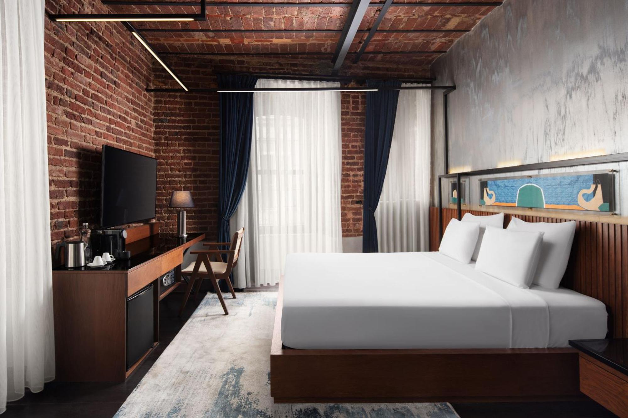 Decamondo Galata, A Tribute Portfolio Hotel Istanbul Eksteriør billede A rendering of a guest room at the forthcoming Hotel Indigo in the South Loop.